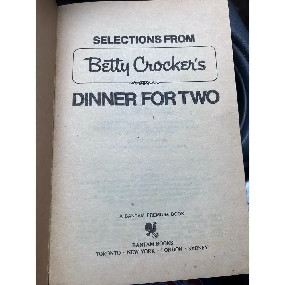 Selections from Betty Crocker's Dinner for Two Cookbook Recipes 1982 Pocket Size